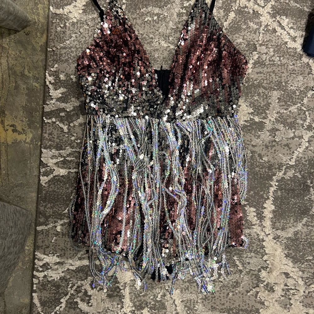 sequin romper - Picture 2 of 2